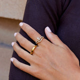 Anel de Cristal Lilly em Ouro 18K
