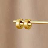 Piercing de Orelha Dourado Millie
