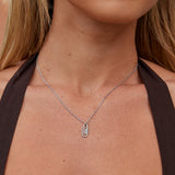 Colar Prateado com Cristal e Clip