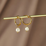 Brincos de Argola Bella com Pérola de Água Doce