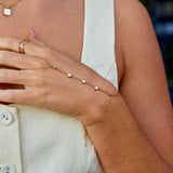Pulseira de Mão com Cristal Freya