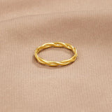 Anel Torcido Infinito em Ouro 18K