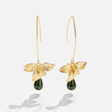 Brincos Pendentes de Pérola e Pétala Jade