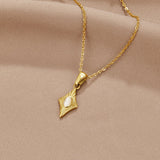 Colar Ouro Luna Opala Branca