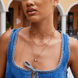 Colar Valerie em Camadas com Pendente Branco